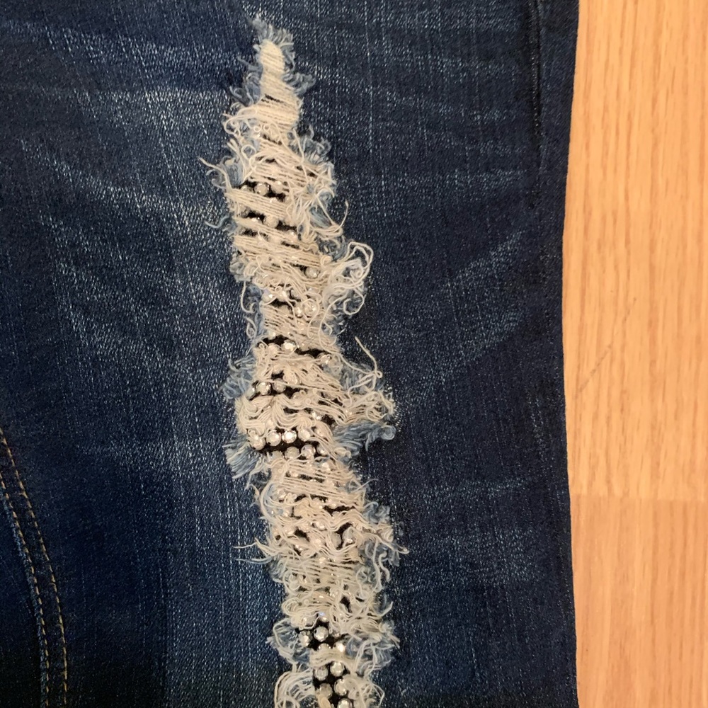 Blue skinny jeans